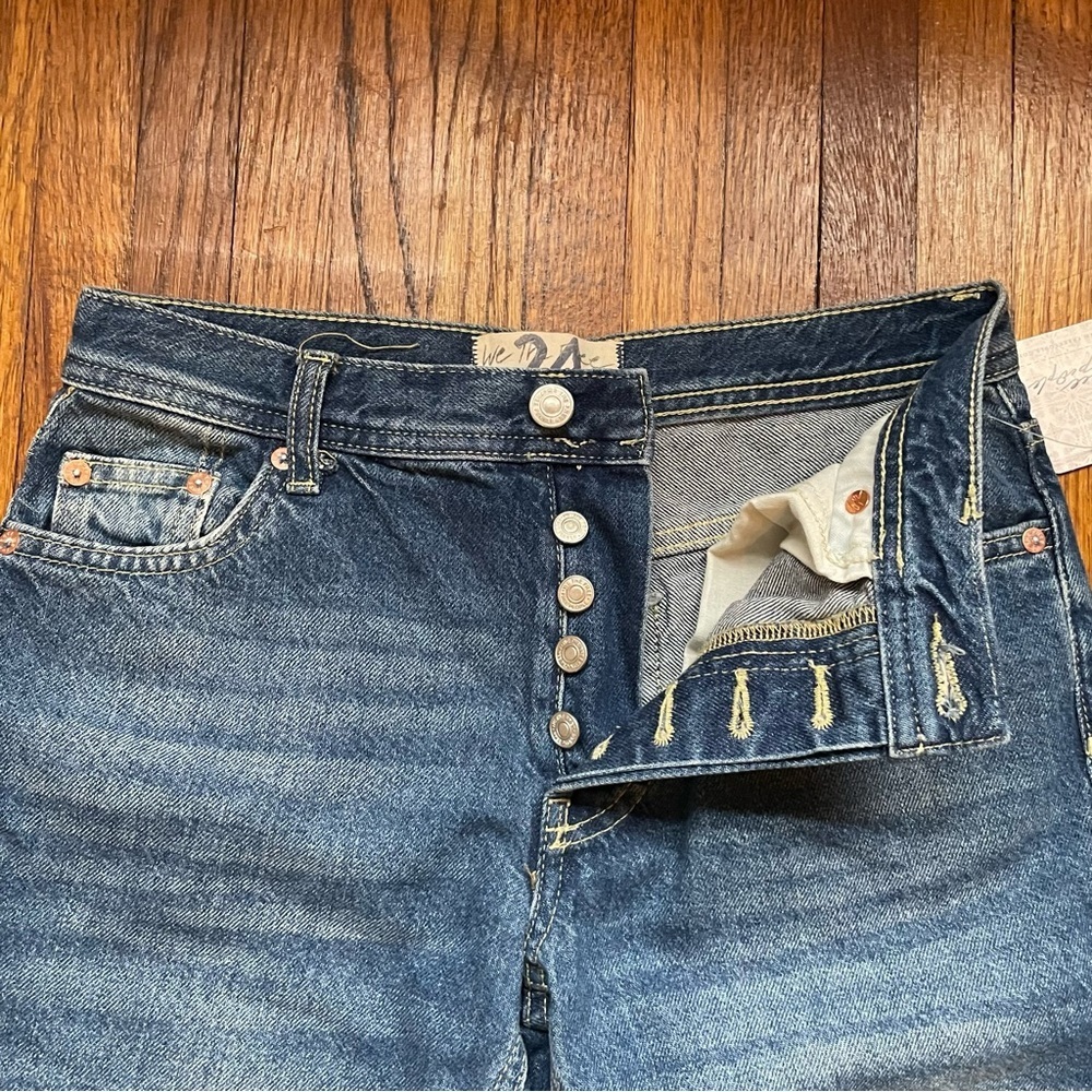 Free People Maggie Mid- Rise Straight-Leg Jean NWT - Picture 6 of 11